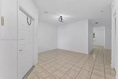 16889 SW 1st Mnr, Pembroke Pines, FL 33027 - Photo 2