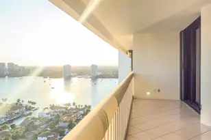 2000 Island Blvd, Aventura, FL 33160 - Photo 48