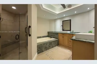 2000 Island Blvd #3004, Aventura, FL 33160 - Photo 12