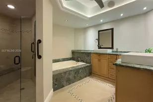 2000 Island Blvd, Aventura, FL 33160 - Photo 12