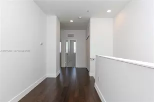 2610 NE 213th St, Miami, FL 33180 - Photo 18