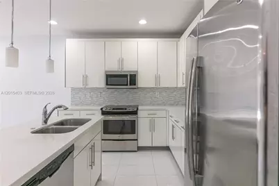 2610 NE 213th St #103, Miami, FL 33180 - Photo 10