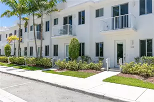 2610 NE 213th St, Miami, FL 33180 - Photo 36
