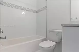 2610 NE 213th St, Miami, FL 33180 - Photo 22