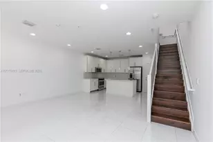 2610 NE 213th St, Miami, FL 33180 - Photo 14