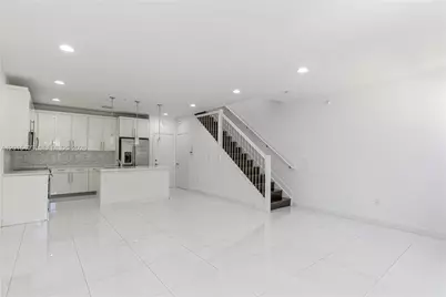 2610 NE 213th St #103, Miami, FL 33180 - Photo 6