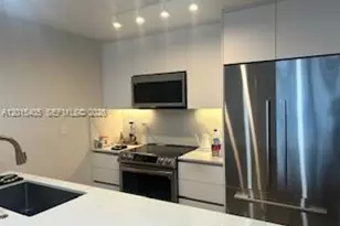 401 Ocean Dr, Miami Beach, FL 33139 - Photo 2