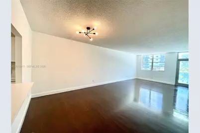 19390 Collins Ave #316, Sunny Isles Beach, FL 33160 - Photo 8