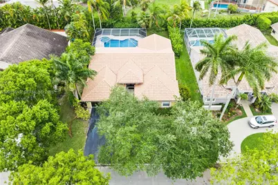 10420 NW 49th Pl, Coral Springs, FL 33076 - Photo 32