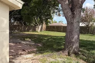 731 SW 24th St, Vero Beach, FL 32962 - Photo 14
