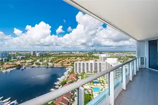 21205 Yacht Club Dr, Aventura, FL 33180 - Photo 20