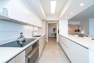 21205 Yacht Club Dr, Aventura, FL 33180 - Photo 26