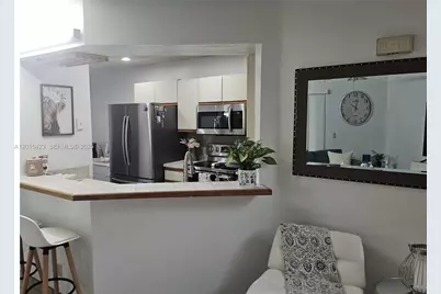 9049 W Sunrise Blvd, Plantation, FL 33322 - Photo 4
