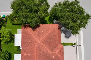 4946 SW 66th Terrace, Davie, FL 33314 - Photo 24