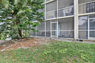 9470 Tangerine Pl, Davie, FL 33324 - Photo 28