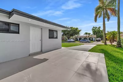 20930 NW 30th Ct, Miami Gardens, FL 33056 - Photo 12