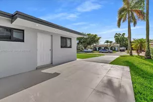 20930 NW 30th Ct, Miami Gardens, FL 33056 - Photo 12