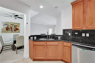16135 Emerald Estates Dr, Weston, FL 33331 - Photo 12