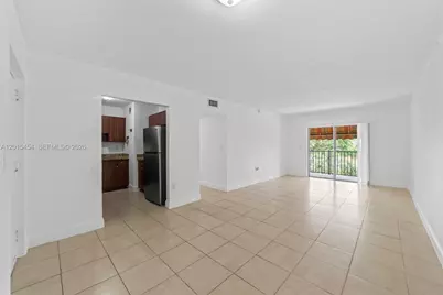 525 W 69th St #306, Hialeah, FL 33014 - Photo 2