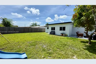 8357 NW 25th Ct, Sunrise, FL 33322 - Photo 20