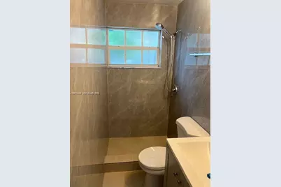 732 Moffett #4A, Hallandale Beach, FL 33009 - Photo 14