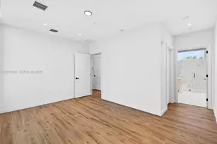 515 NE 61st St, Miami, FL 33137 - Photo 14