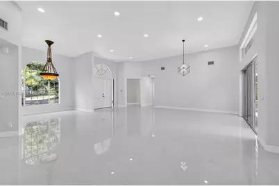 19558 Red Gum Trl, Jupiter, FL 33458 - Photo 18