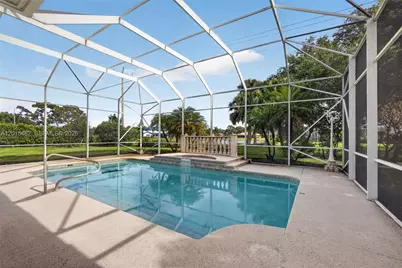 19558 Red Gum Trl, Jupiter, FL 33458 - Photo 4