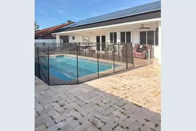 15046 SW 148th Pl, Miami, FL 33196 - Photo 4