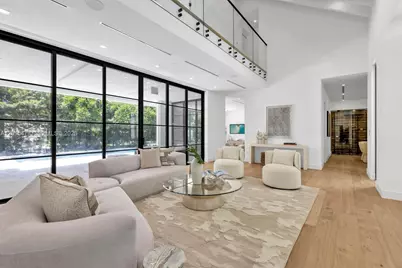 1220 S Alhambra Cir, Coral Gables, FL 33146 - Photo 4