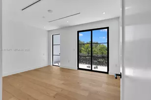 1220 S Alhambra Cir, Coral Gables, FL 33146 - Photo 20