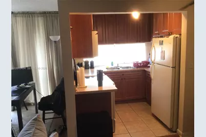 17021 N Bay Rd #625, Sunny Isles Beach, FL 33160 - Photo 12