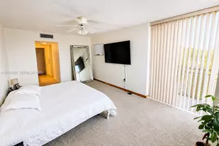 3375 N Country Club Dr, Aventura, FL 33180 - Photo 4
