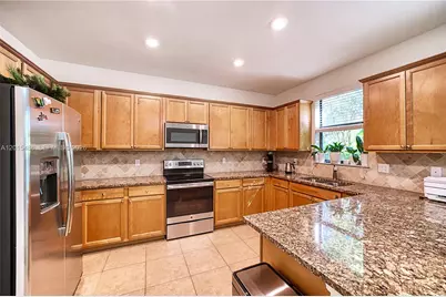 3962 Devenshire Ct, Coconut Creek, FL 33073 - Photo 12
