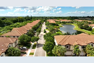3962 Devenshire Ct, Coconut Creek, FL 33073 - Photo 4