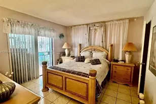 1460 N 43rd Pl, Hialeah, FL 33012 - Photo 14