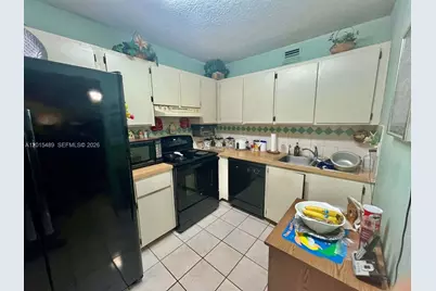1460 N 43rd Pl #106, Hialeah, FL 33012 - Photo 10