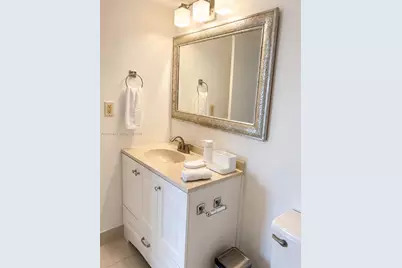 9195 Collins Ave #1012, Surfside, FL 33154 - Photo 8