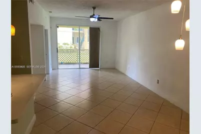 18330 NW 68th Ave #G, Hialeah, FL 33015 - Photo 2