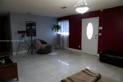 19680 SW 121st Ave, Miami, FL 33177 - Photo 4