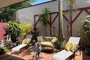 19300 W Lake Dr, Hialeah, FL 33015 - Photo 4