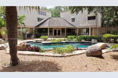 8875 SW 110th St, Miami, FL 33176 - Photo 38