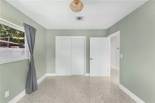 340 NE 129th St, North Miami, FL 33161 - Photo 22