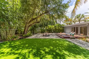 340 NE 129th St, North Miami, FL 33161 - Photo 24
