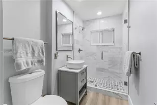 340 NE 129th St, North Miami, FL 33161 - Photo 20