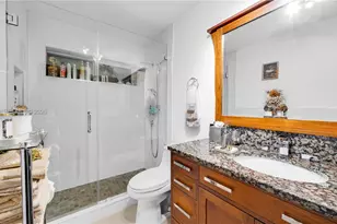 10435 SW 92nd St, Miami, FL 33176 - Photo 44