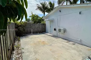 22430 SW 113th Ct, Miami, FL 33170 - Photo 14
