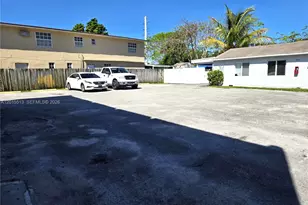 384 Tamiami Canal Rd, Miami, FL 33144 - Photo 14