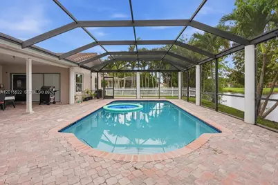 16530 Lake Tree Dr #16530, Weston, FL 33326 - Photo 14
