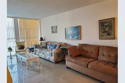 [Address not provided], Hallandale Beach, FL 33009 - Photo 2